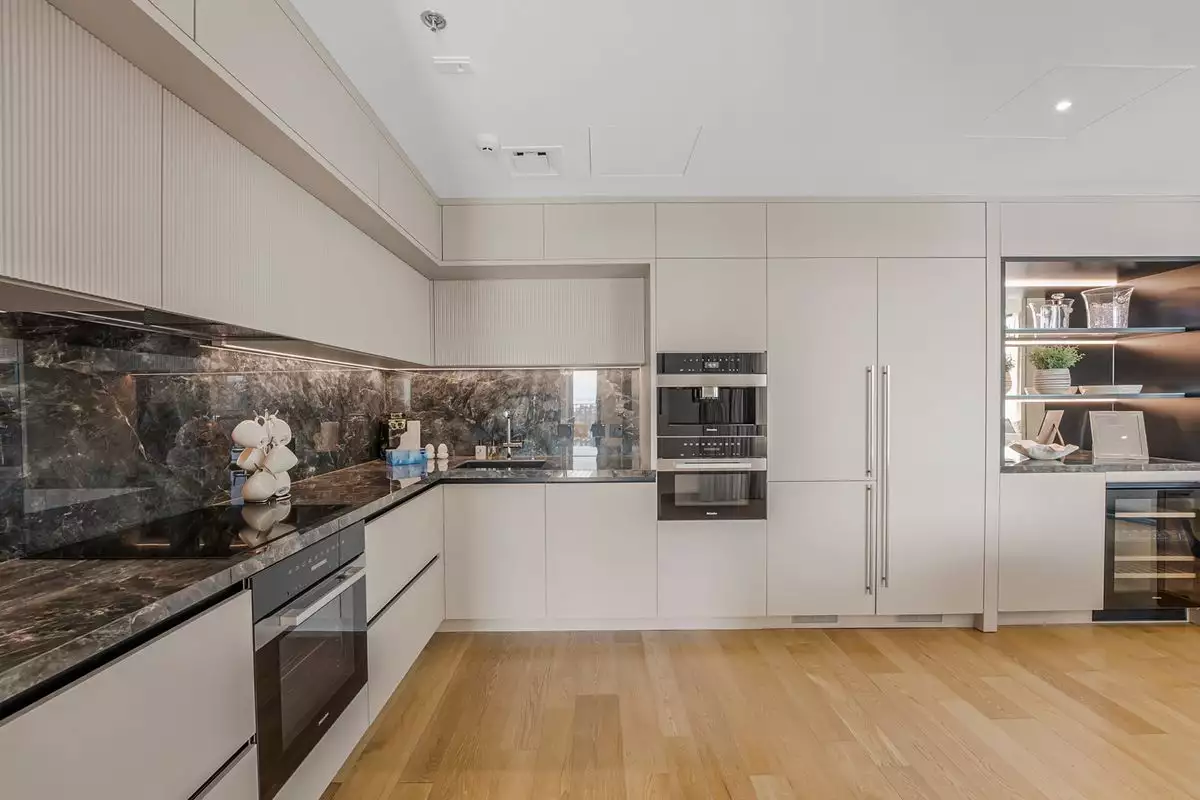 Flat 194m² in UAE, Dubai. Priced at 6543227€ rent photo-13