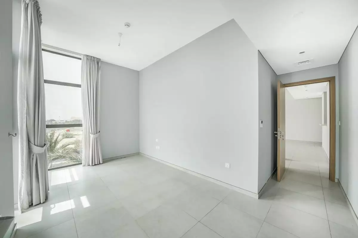 Flat 109m² in UAE, Dubai. Priced at 377920€ rent photo-13