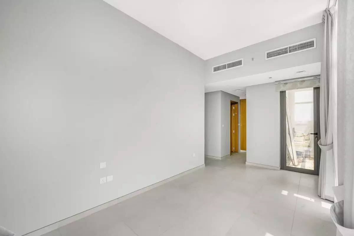Flat 109m² in UAE, Dubai. Priced at 377920€ rent photo-15