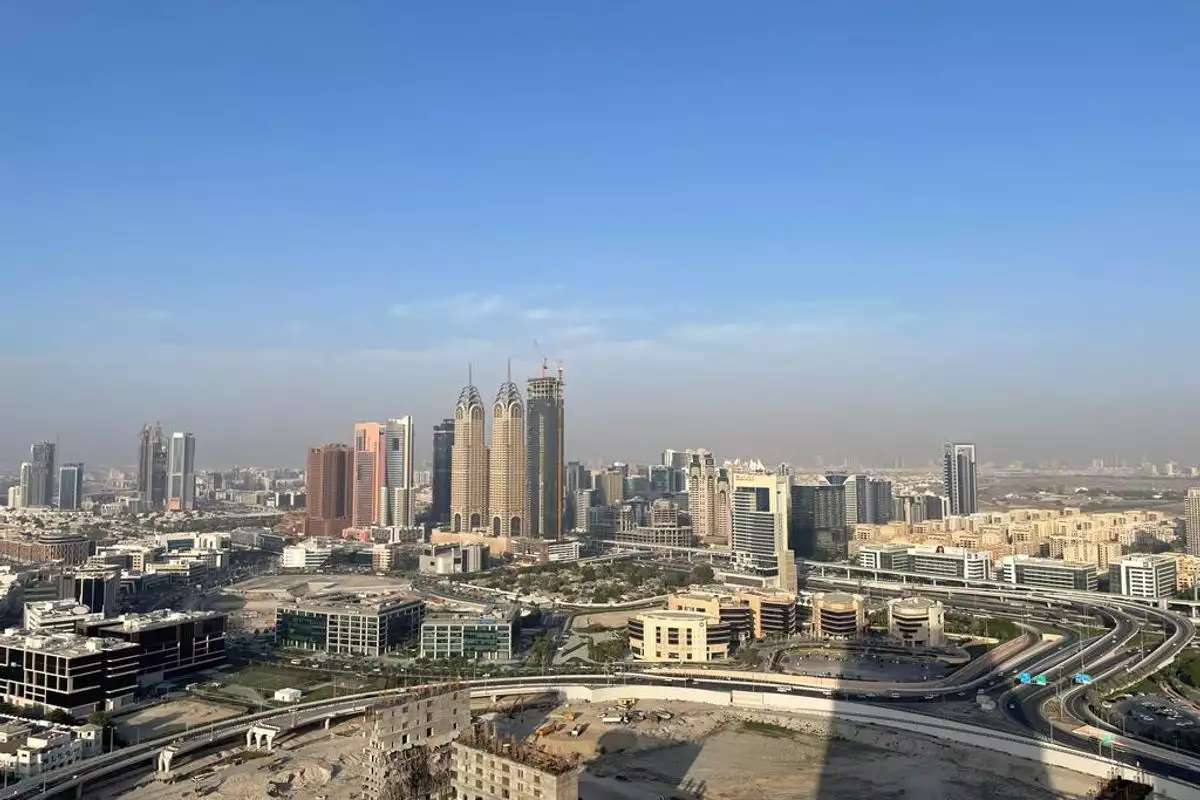 Flat 107m² in UAE, Dubai. Priced at 555617€ rent photo-12