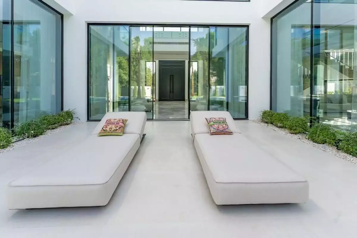 Villa 1376m² in UAE, Dubai. Priced at 11237197€ rent photo-13