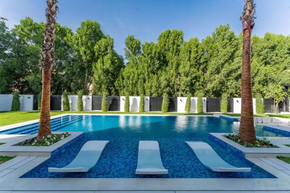 Villa 1376m² in UAE, Dubai. Priced at 11237197€ rent photo-18