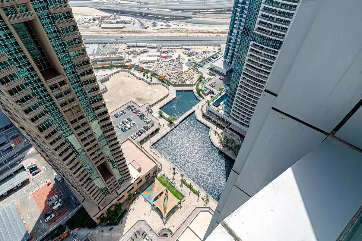 Flat 86m² in UAE, Dubai. Priced at 299659€ rent photo-4
