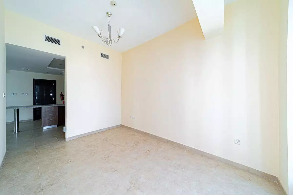 Flat 86m² in UAE, Dubai. Priced at 299659€ rent photo-12