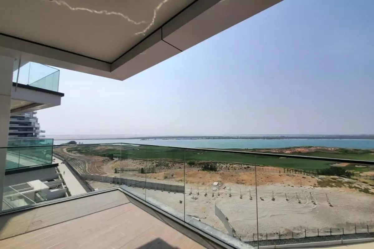Flat 203m² in UAE, Abu Dhabi. Priced at 1513470€ rent photo-10