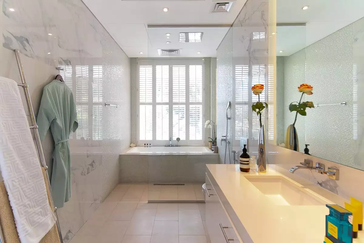 Flat 461m² in UAE, Dubai. Priced at 2592047€ rent photo-15
