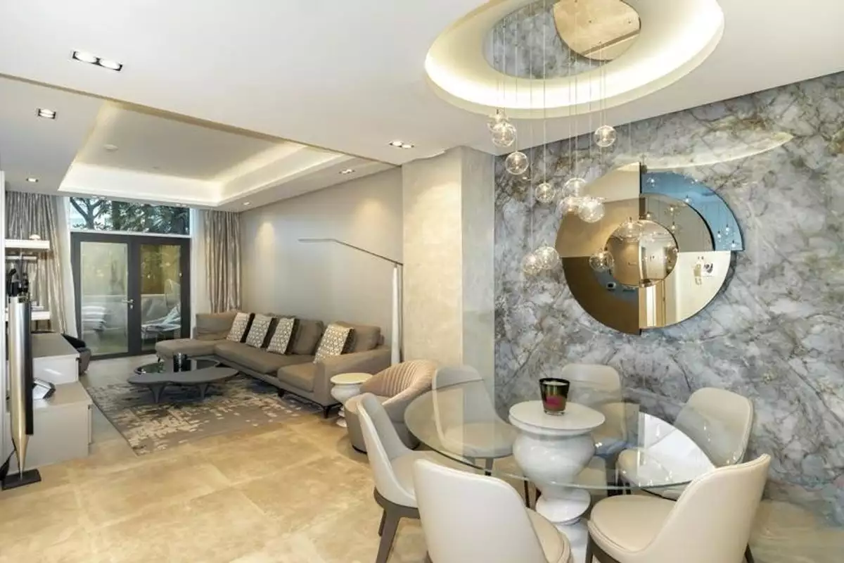 Flat 139m² in UAE, Dubai. Priced at 998862€ rent photo-2