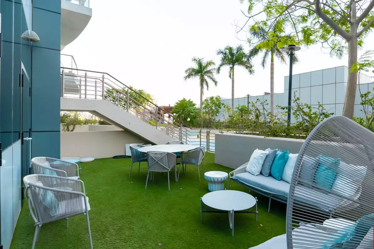 Flat 139m² in UAE, Dubai. Priced at 998862€ rent photo-13