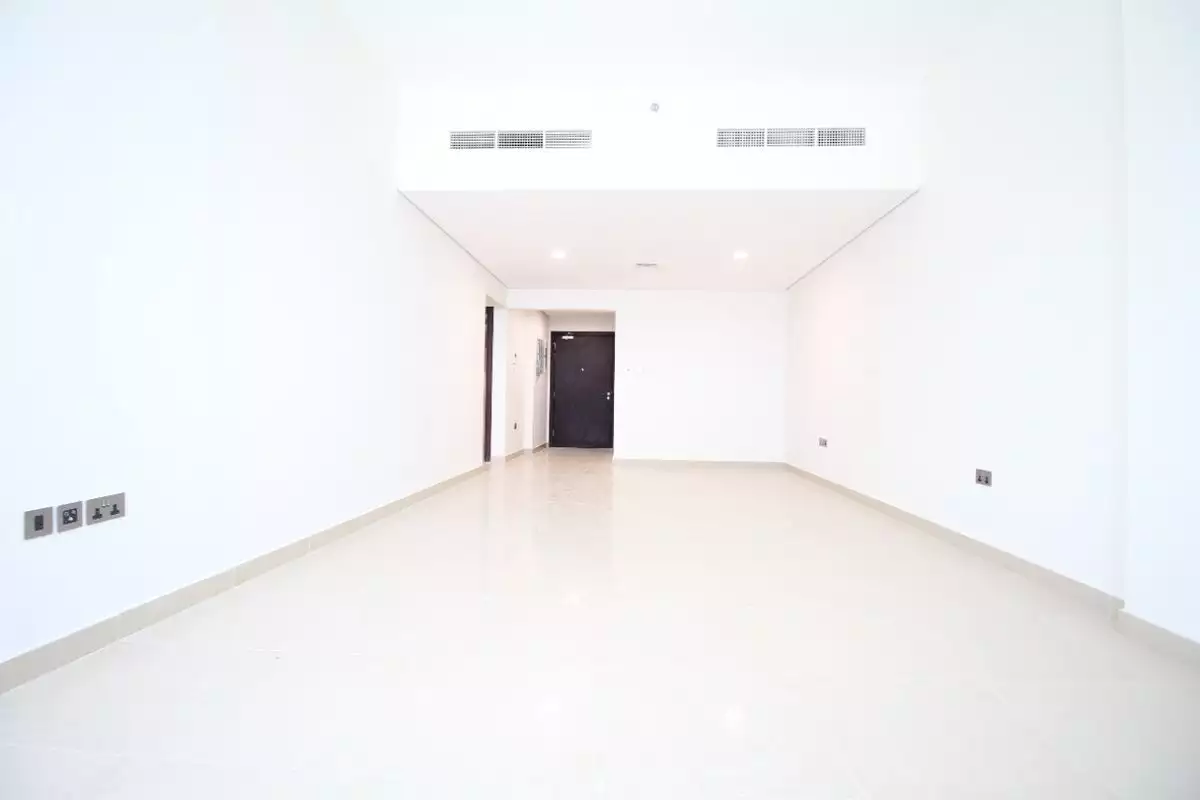 House 5717m² in UAE, Abu Dhabi. Priced at 36208747€ rent photo-12