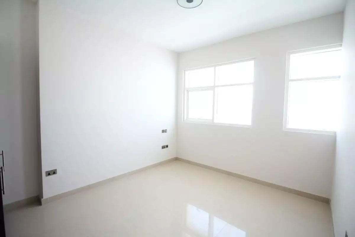 House 5717m² in UAE, Abu Dhabi. Priced at 36208747€ rent photo-13