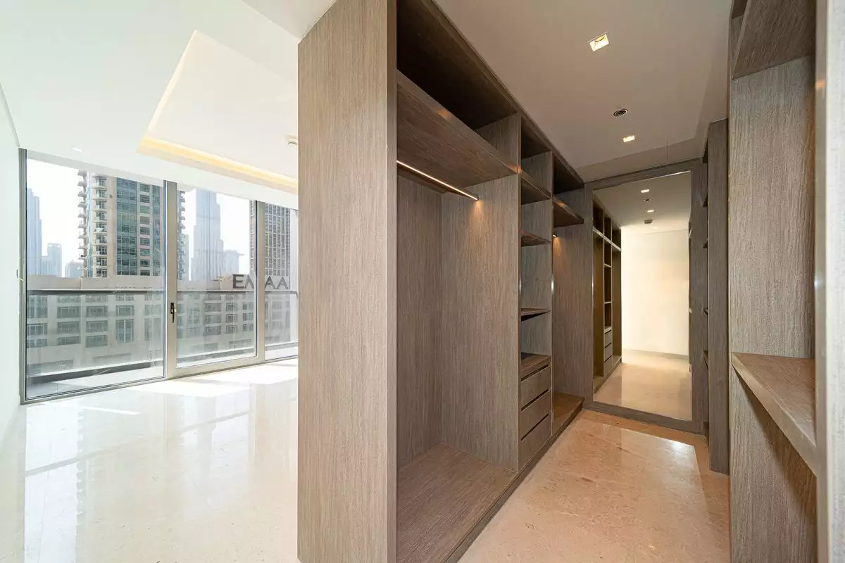 Flat 161m² in UAE, Dubai. Priced at 886490€ rent photo-3