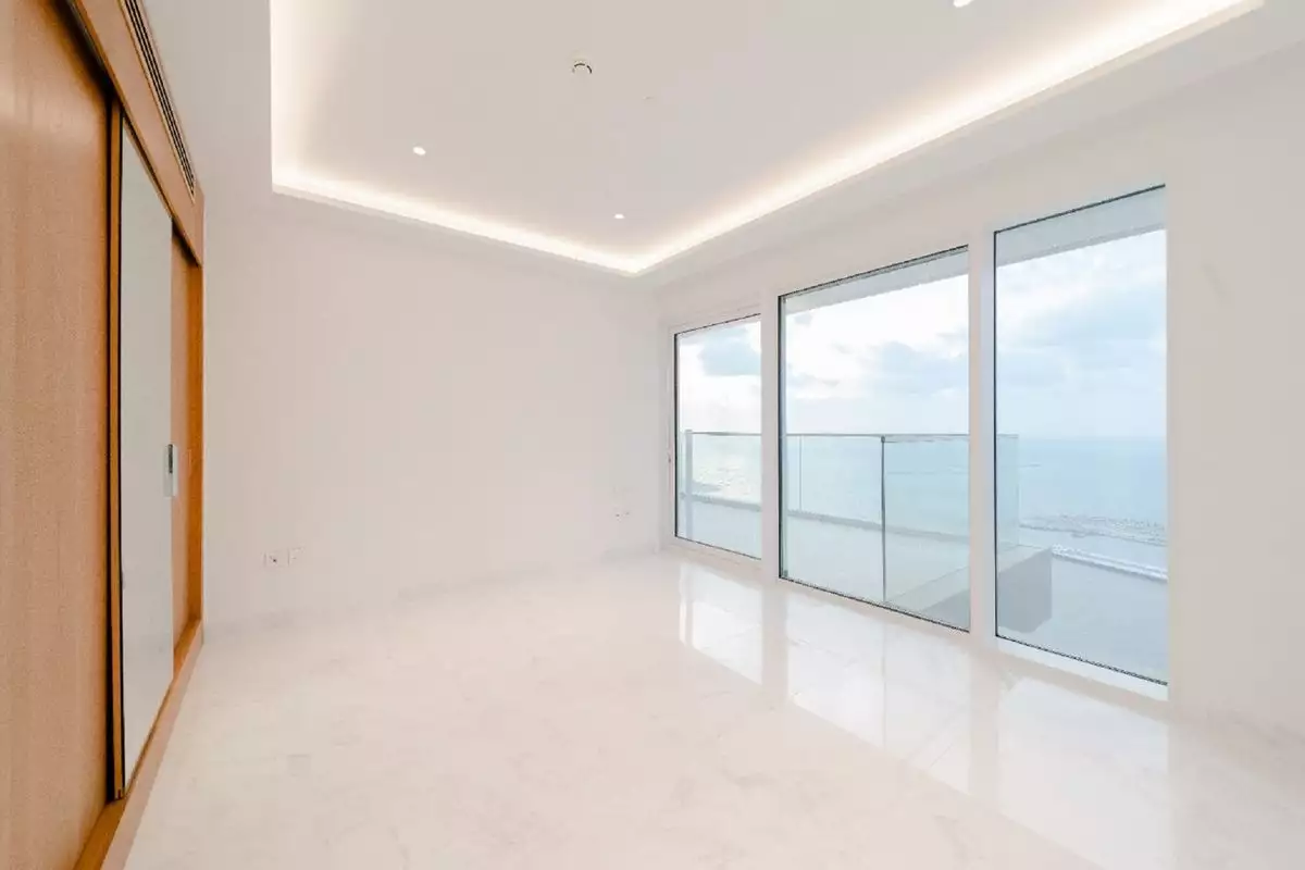 Flat 240m² in UAE, Dubai. Priced at 3749773€ rent photo-12