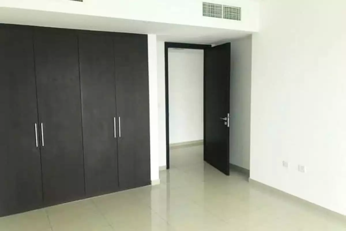 Flat 200m² in UAE, Abu Dhabi. Priced at 548969€ rent photo-10