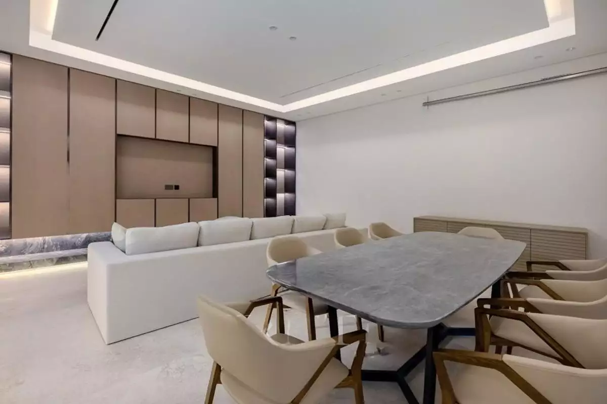 Villa 1022m² in UAE, Dubai. Priced at 12485775€ rent photo-4