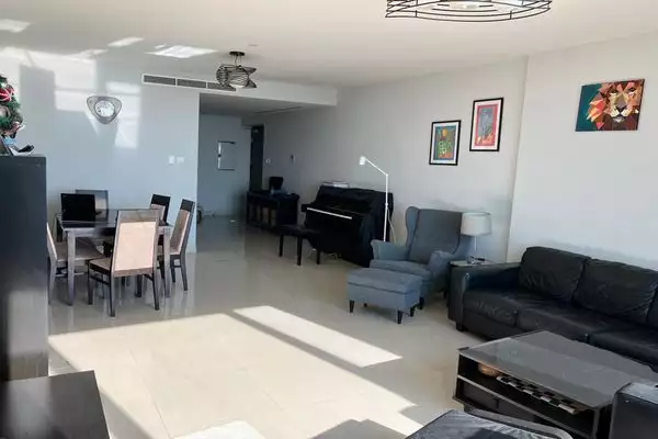 Flat 156m² in UAE, Abu Dhabi. Priced at 574346€ rent photo-3