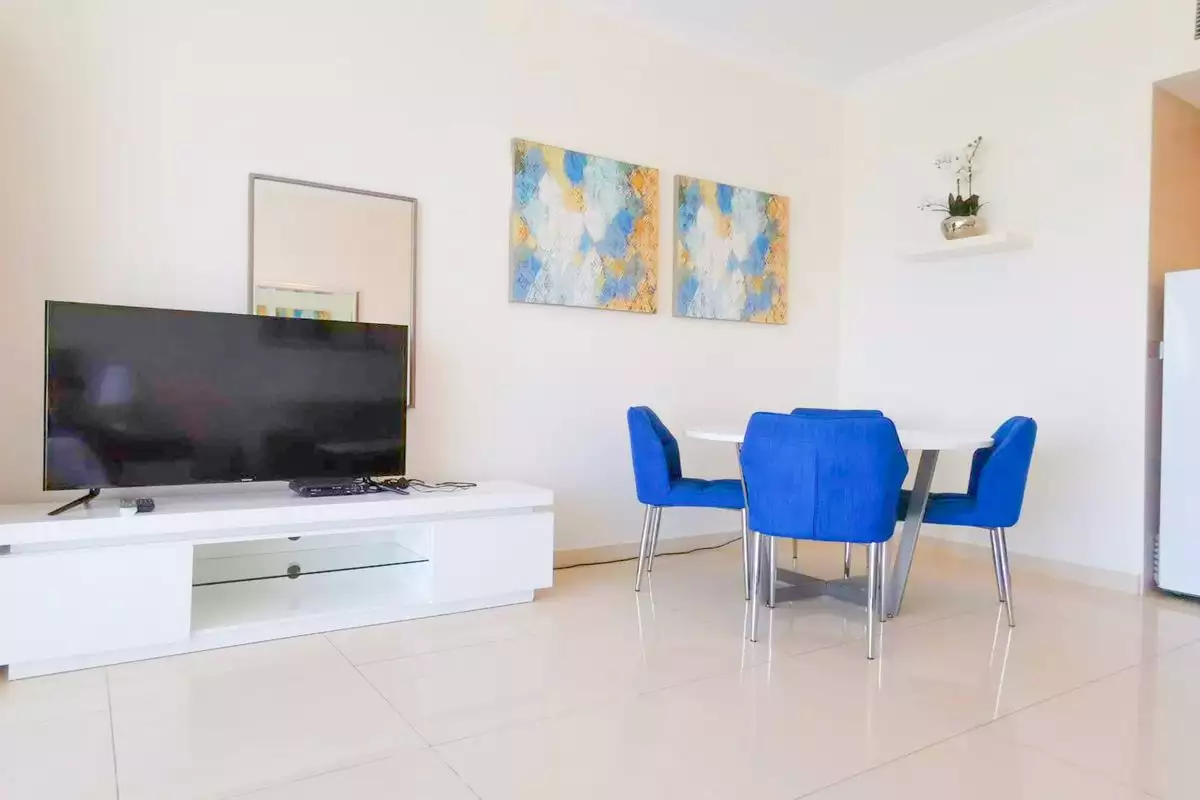 Flat 49m² in UAE, Dubai. Priced at 194778€ rent photo-2