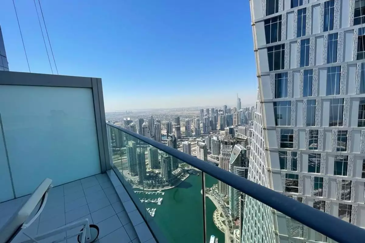 Flat 330m² in UAE, Dubai. Priced at 2122582€ rent photo-7