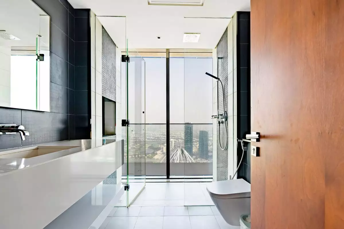 Flat 366m² in UAE, Dubai. Priced at 2721899€ rent photo-17