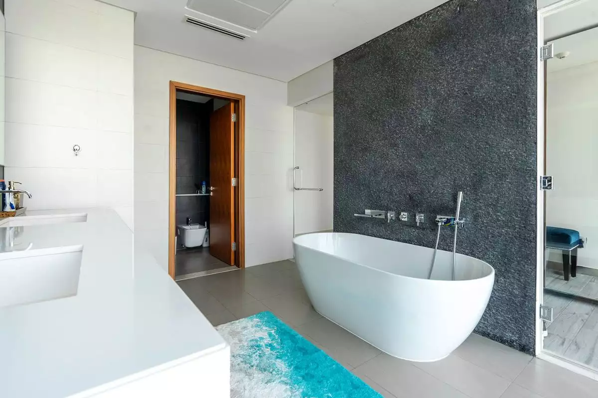 Flat 366m² in UAE, Dubai. Priced at 2721899€ rent photo-29