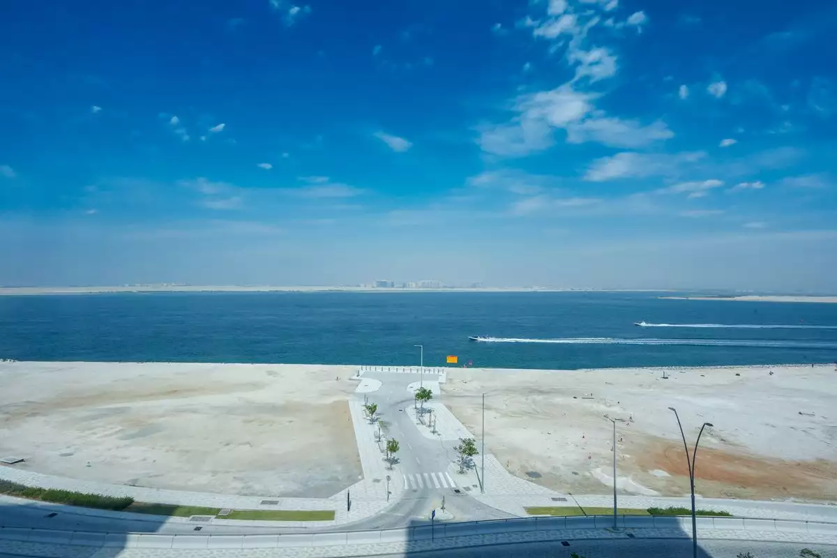 Flat 146m² in UAE, Abu Dhabi. Priced at 599317€ rent photo-3