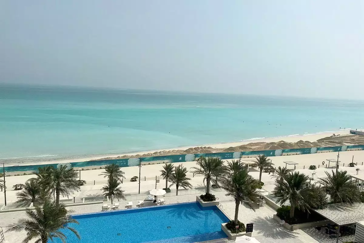 Flat 176m² in UAE, Abu Dhabi. Priced at 2894120€ rent photo-1