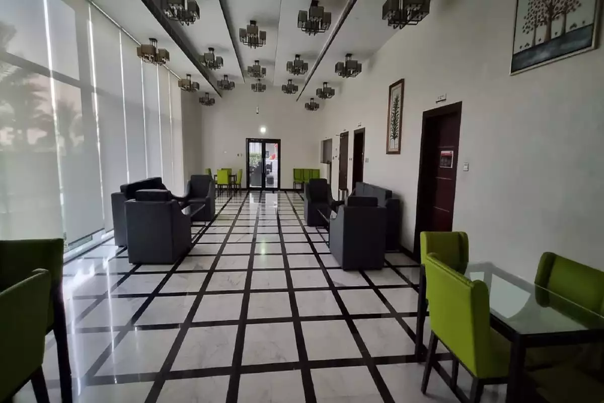 Flat 120m² in UAE, Dubai. Priced at 323382€ rent photo-15
