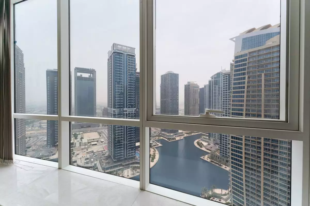 Other Properties 191m² in UAE, Dubai. Priced at 549374€ rent photo-3