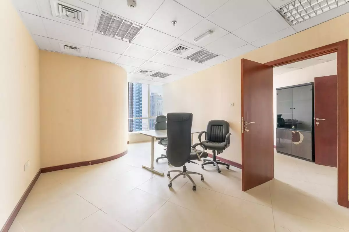 Other Properties 191m² in UAE, Dubai. Priced at 549374€ rent photo-5