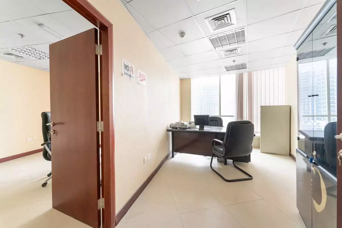 Other Properties 191m² in UAE, Dubai. Priced at 549374€ rent photo-11