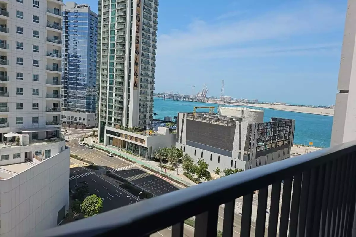 Flat 62m² in UAE, Abu Dhabi. Priced at 231367€ rent photo-3