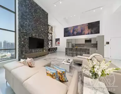 Buy in UAE for 1435864€