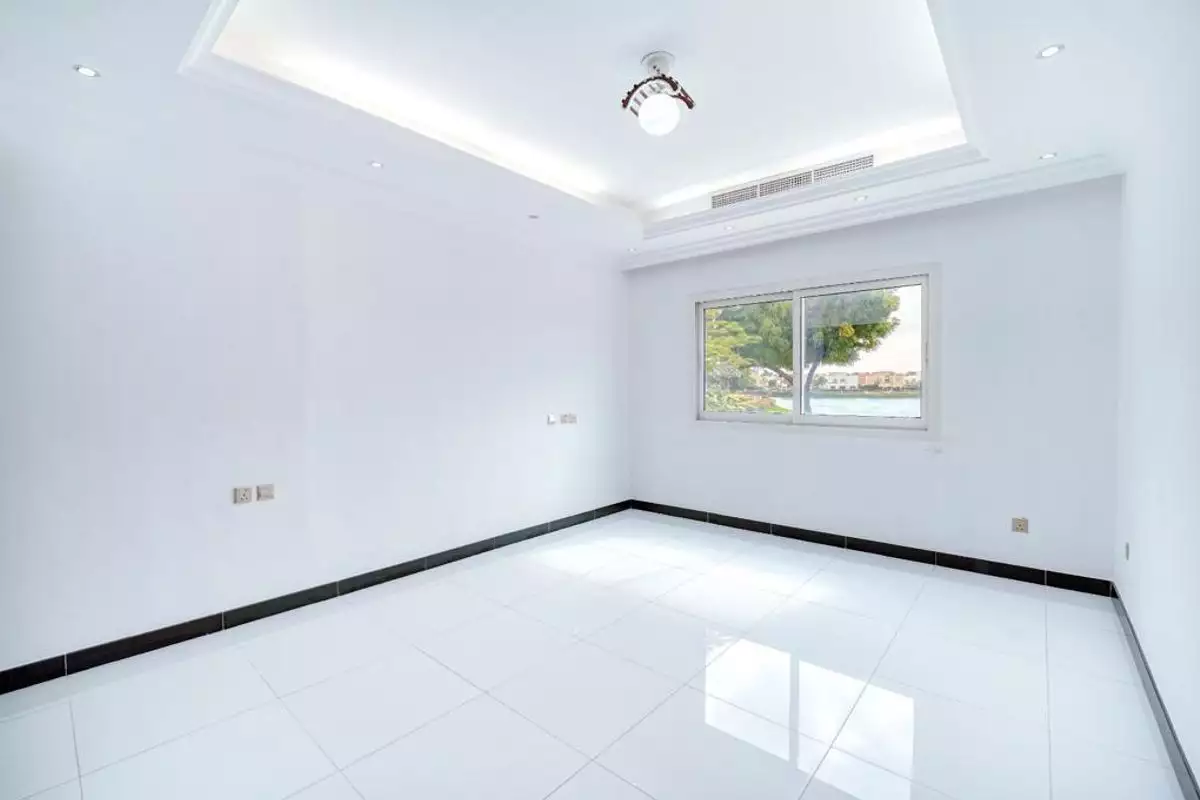 Villa 571m² in UAE, Dubai. Priced at 3243804€ rent photo-15