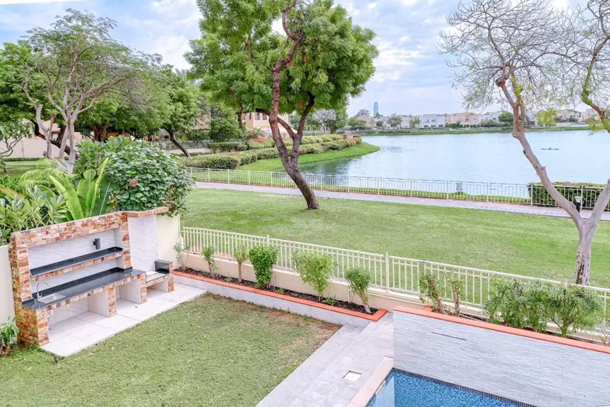 Villa 571m² in UAE, Dubai. Priced at 3243804€ rent photo-17