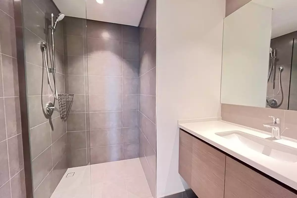 Flat 97m² in UAE, Dubai. Priced at 549374€ rent photo-16