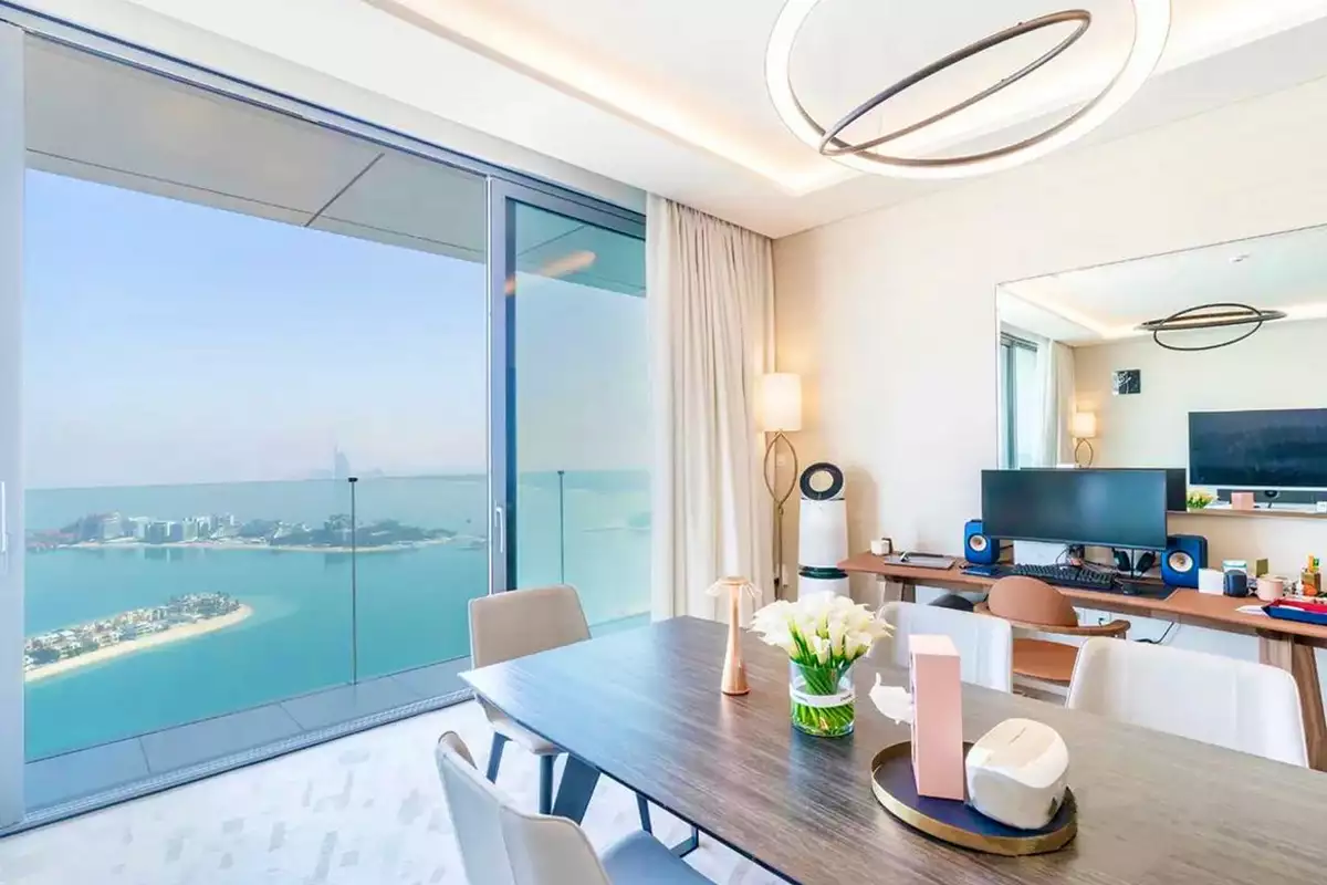 Flat 196m² in UAE, Dubai. Priced at 3371159€ rent photo-2