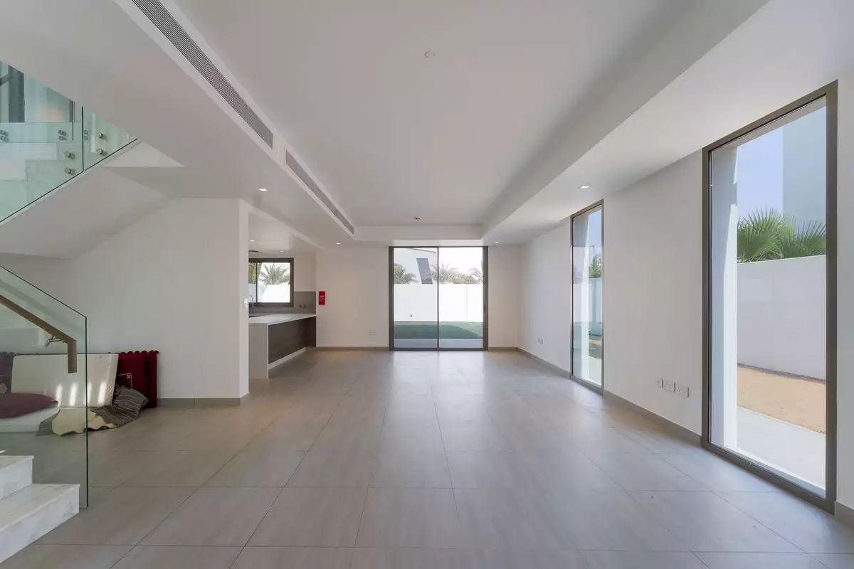 Townhouse 494m² in UAE, Abu Dhabi. Priced at 1389770€ rent photo-3