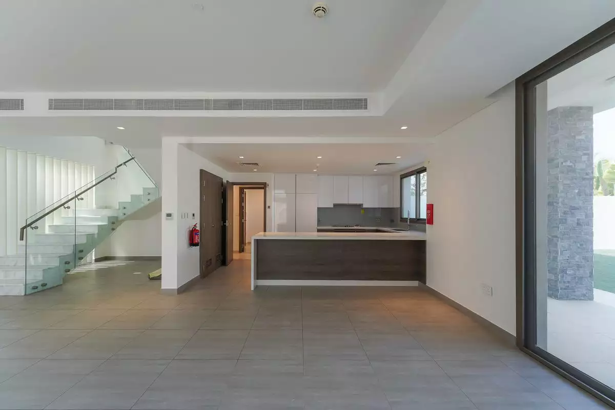 Townhouse 494m² in UAE, Abu Dhabi. Priced at 1389770€ rent photo-6