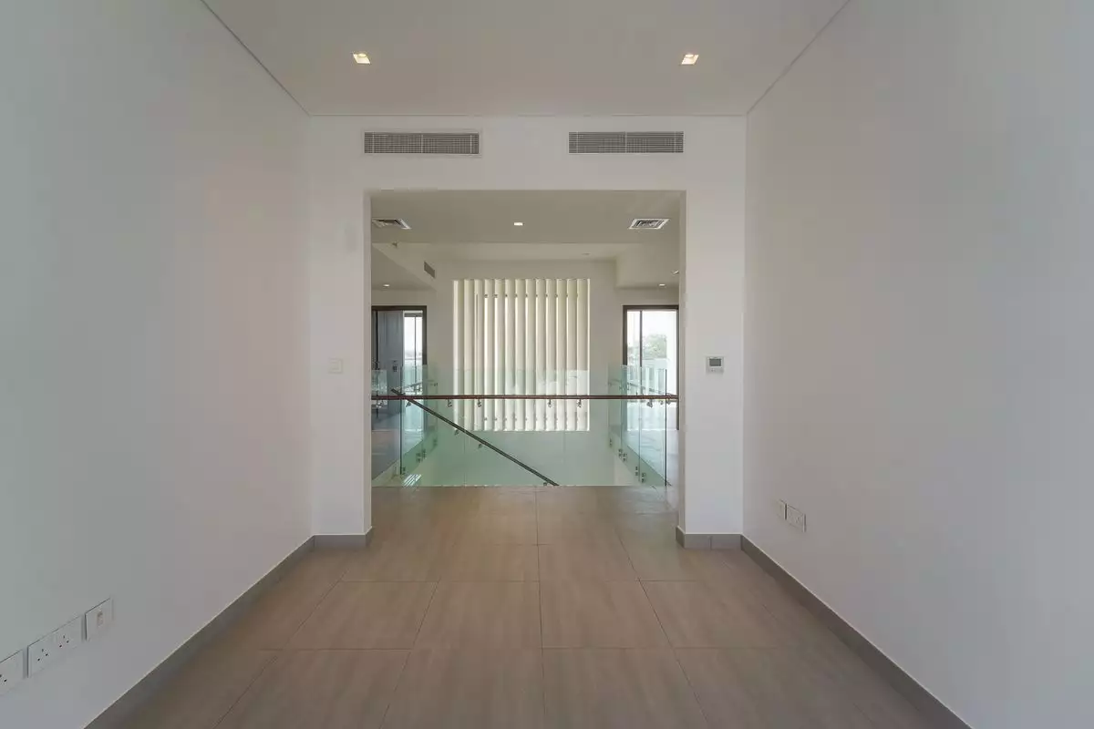 Townhouse 494m² in UAE, Abu Dhabi. Priced at 1389770€ rent photo-8