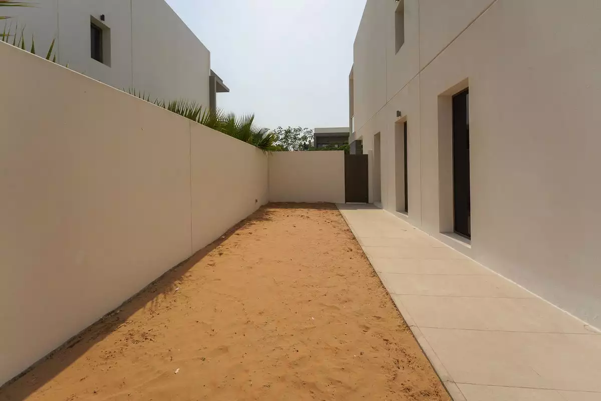 Townhouse 494m² in UAE, Abu Dhabi. Priced at 1389770€ rent photo-11