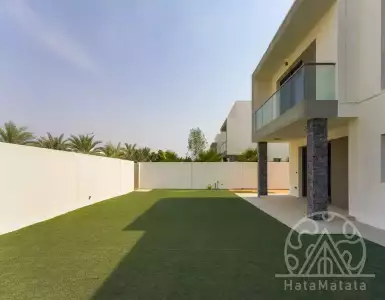 Buy in UAE for 1389770€