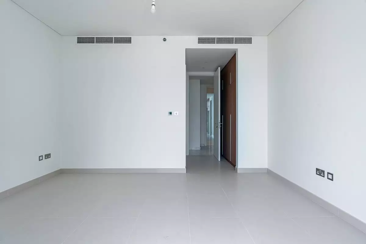 Flat 469m² in UAE, Dubai. Priced at 3496017€ rent photo-18