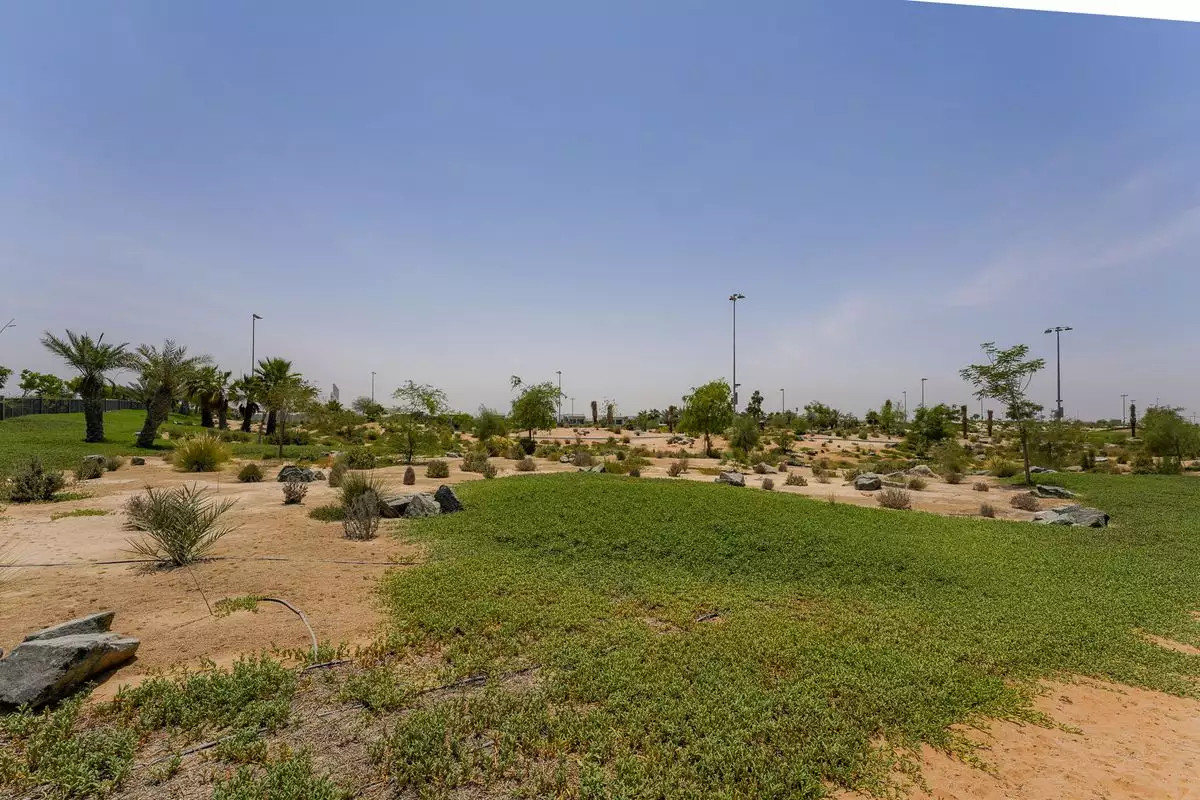 Villa 822m² in UAE, Abu Dhabi. Priced at 2247439€ rent photo-3