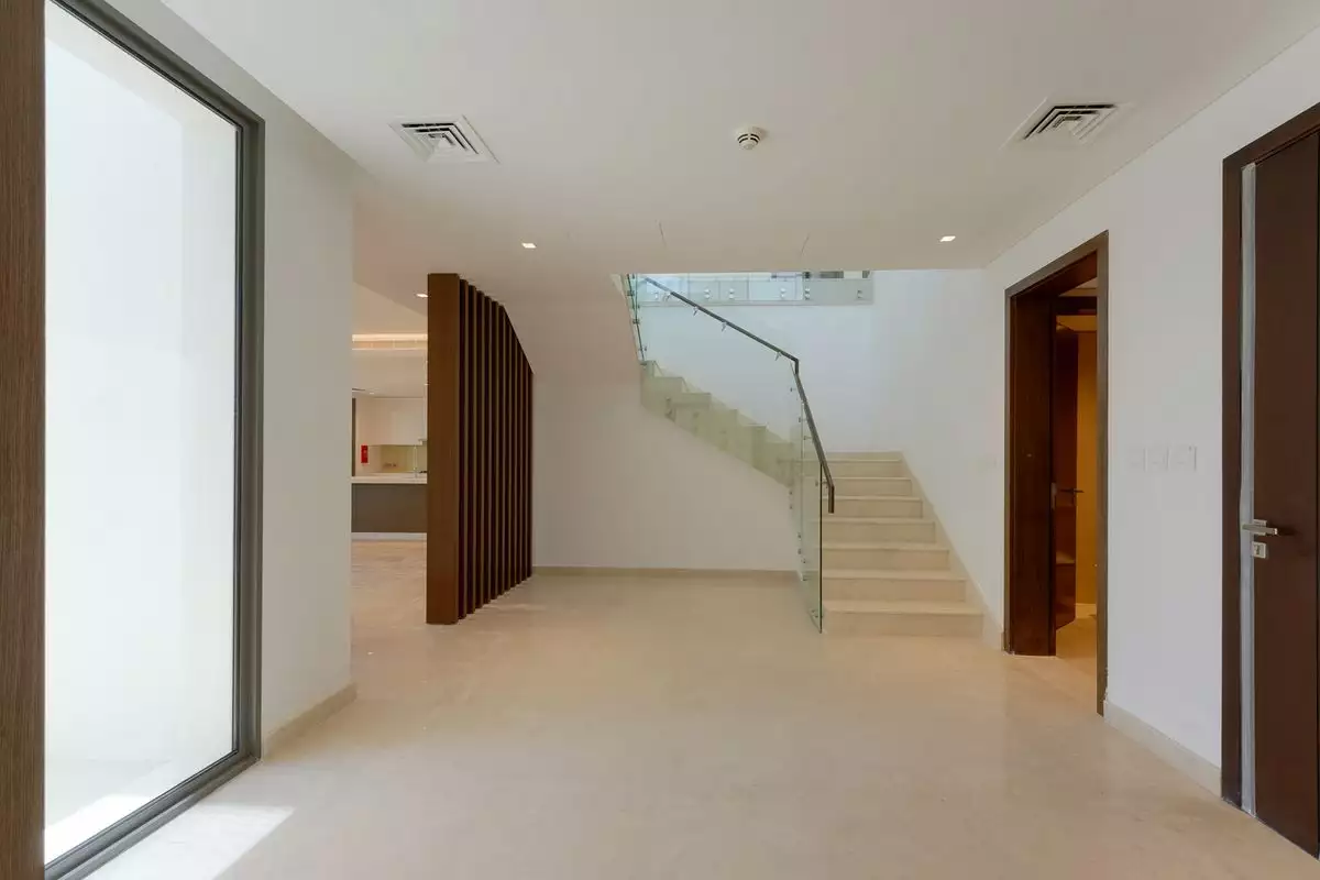 Villa 822m² in UAE, Abu Dhabi. Priced at 2247439€ rent photo-9
