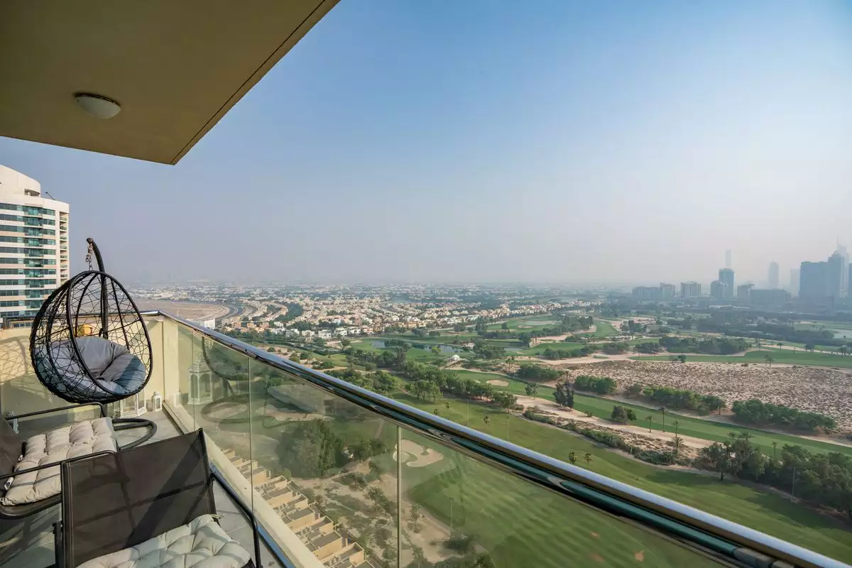 Flat 187m² in UAE, Dubai. Priced at 1123720€ rent photo-1