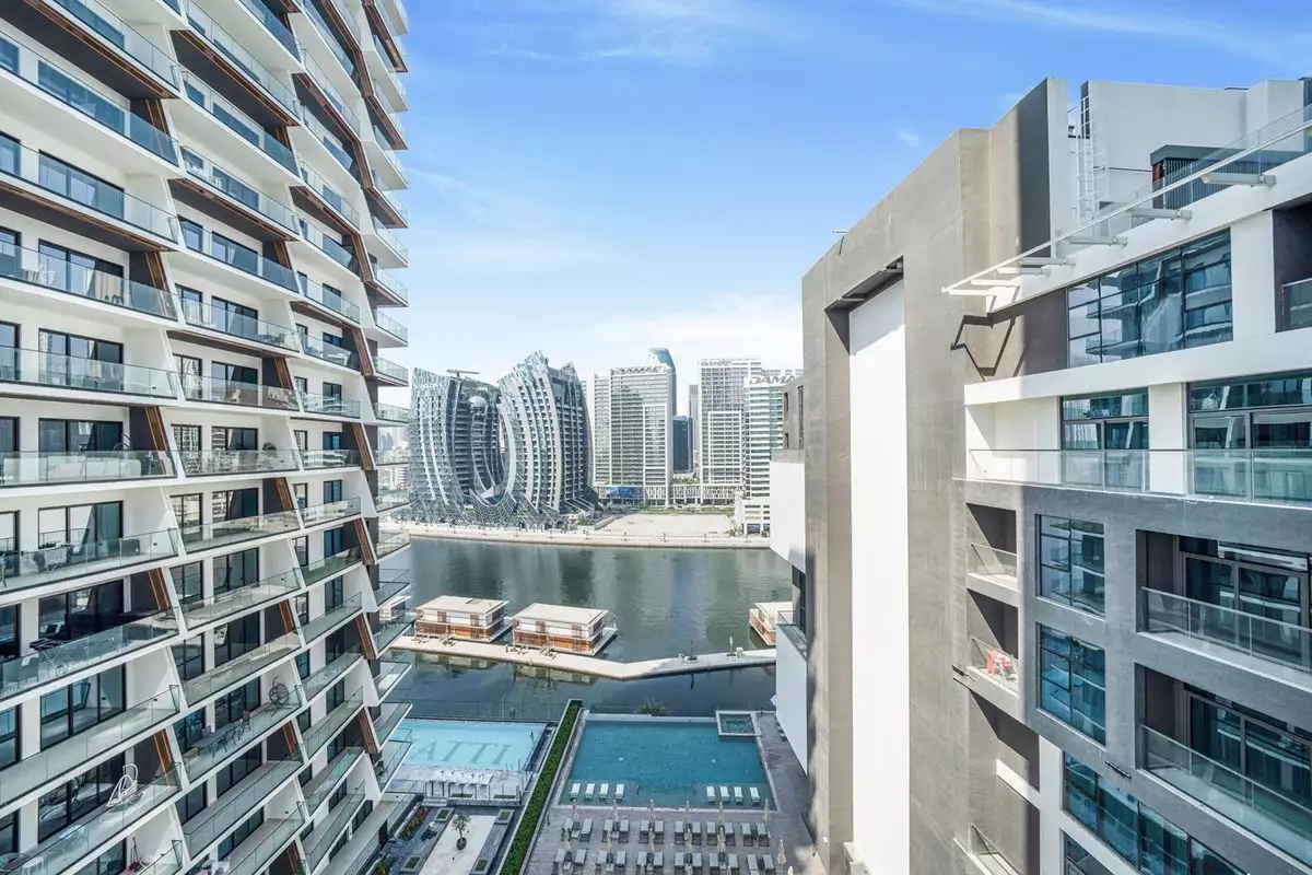Flat 60m² in UAE, Dubai. Priced at 480702€ rent photo-16