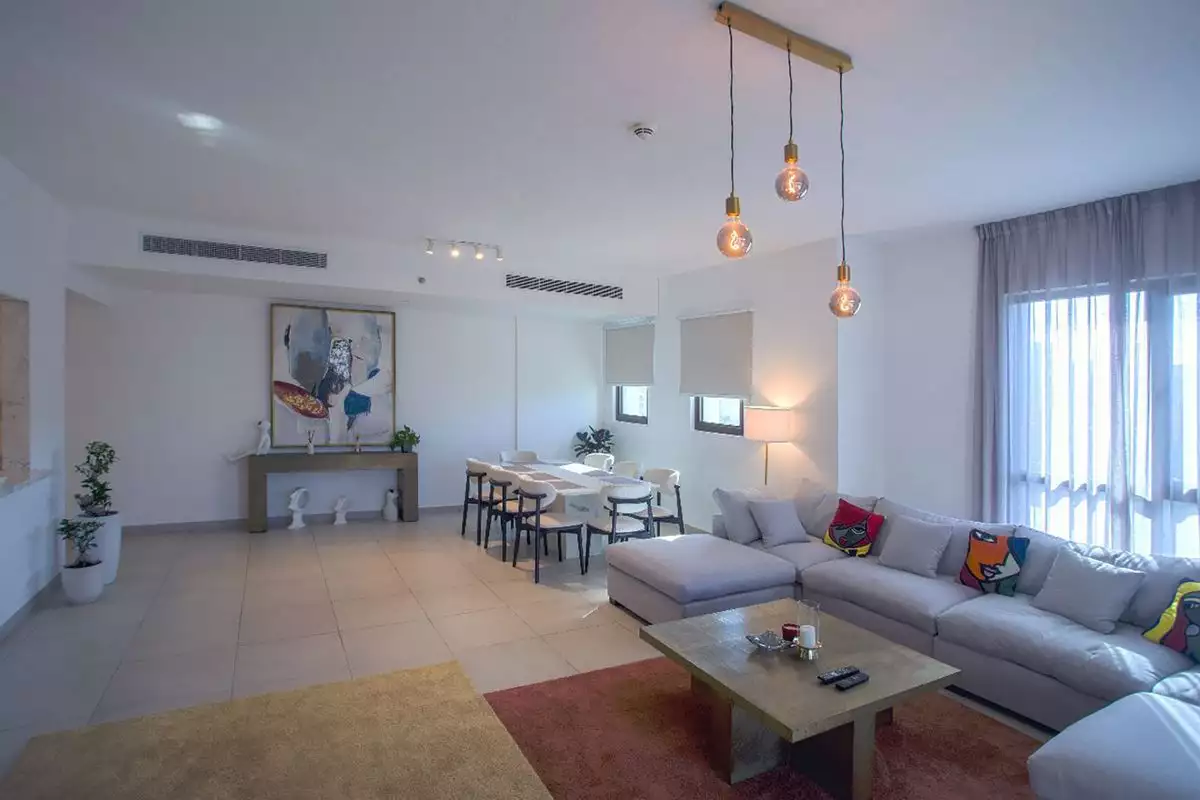 Flat 261m² in UAE, Dubai. Priced at 3745732€ rent photo-3