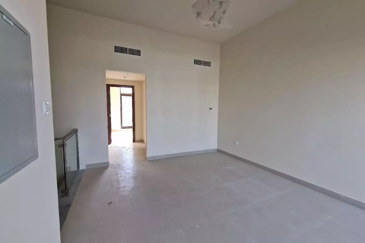 Townhouse 187m² in UAE, Dubai. Priced at 911462€ rent photo-13