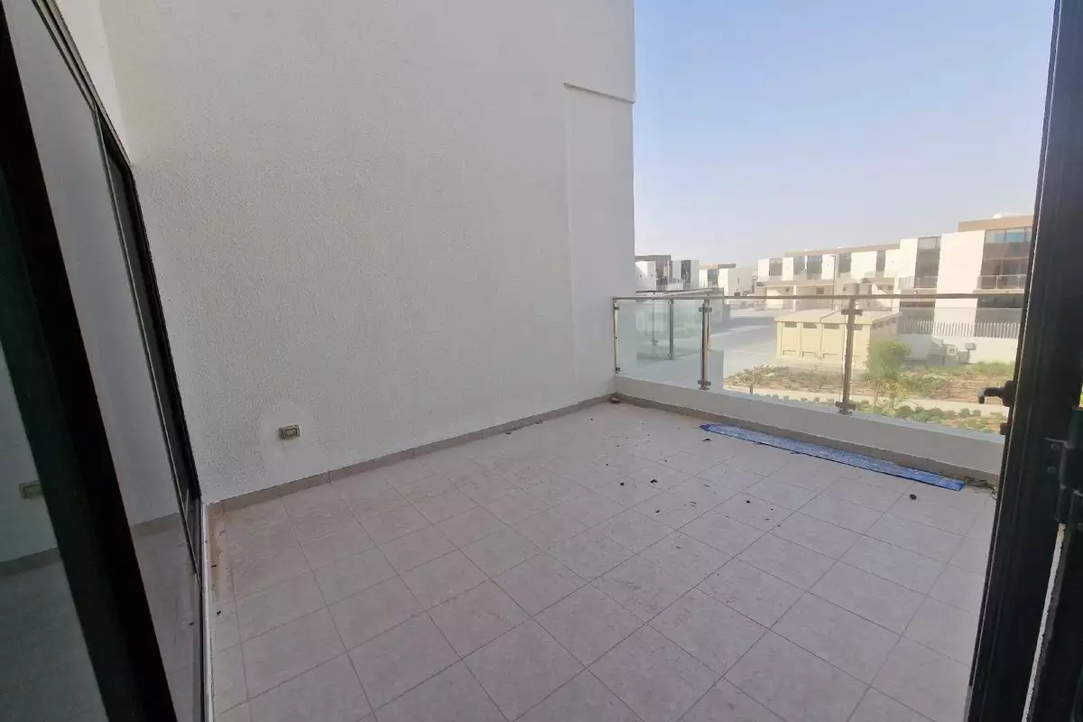 Townhouse 187m² in UAE, Dubai. Priced at 911462€ rent photo-18