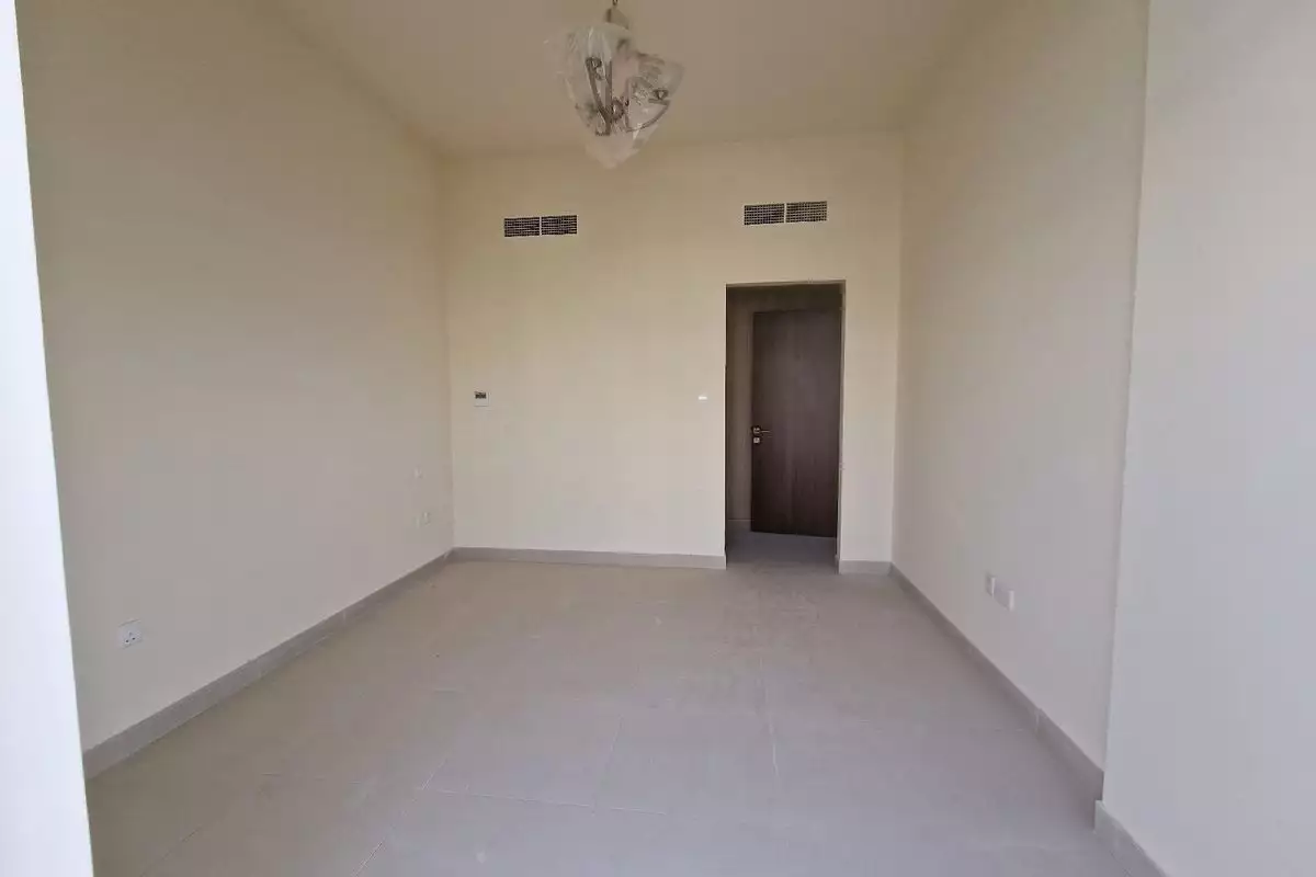 Townhouse 187m² in UAE, Dubai. Priced at 911462€ rent photo-29