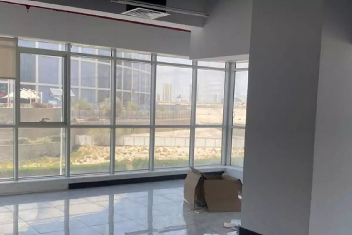 Other Properties 159m² in UAE, Dubai. Priced at 299659€ rent photo-3